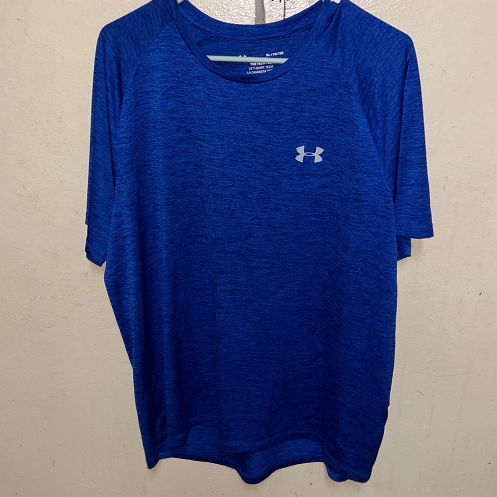 Under armour tee
